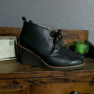 Sperry Topsiders- Black Harlow Wedge Pump 9